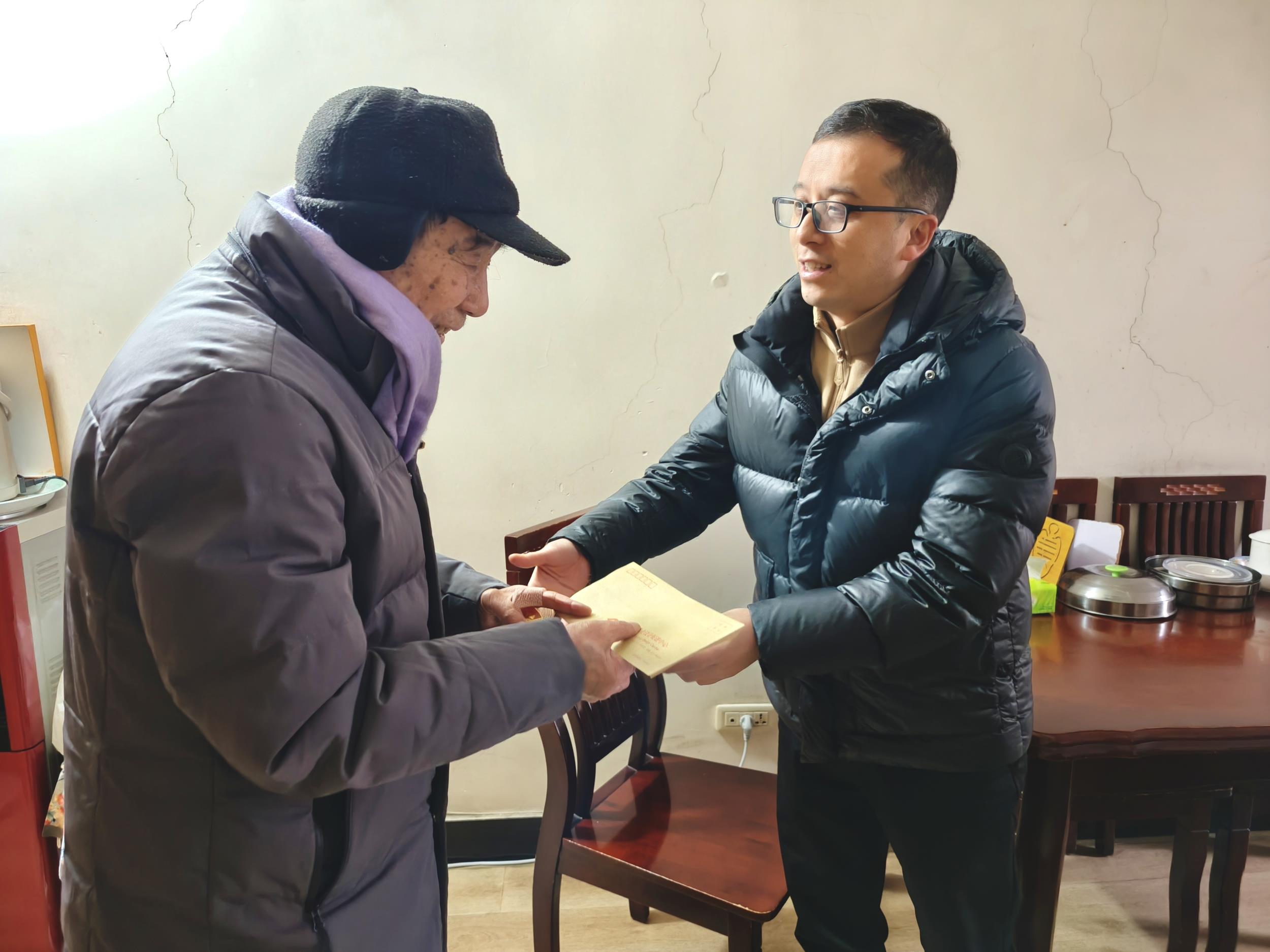 走访慰问3.jpg